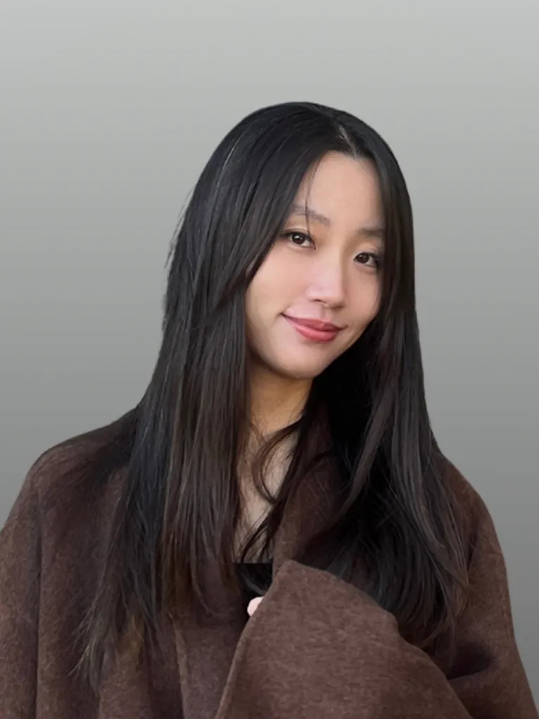 Portrait of Iris Wang